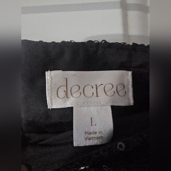 Sequin mini skirt - Picture 2 of 3